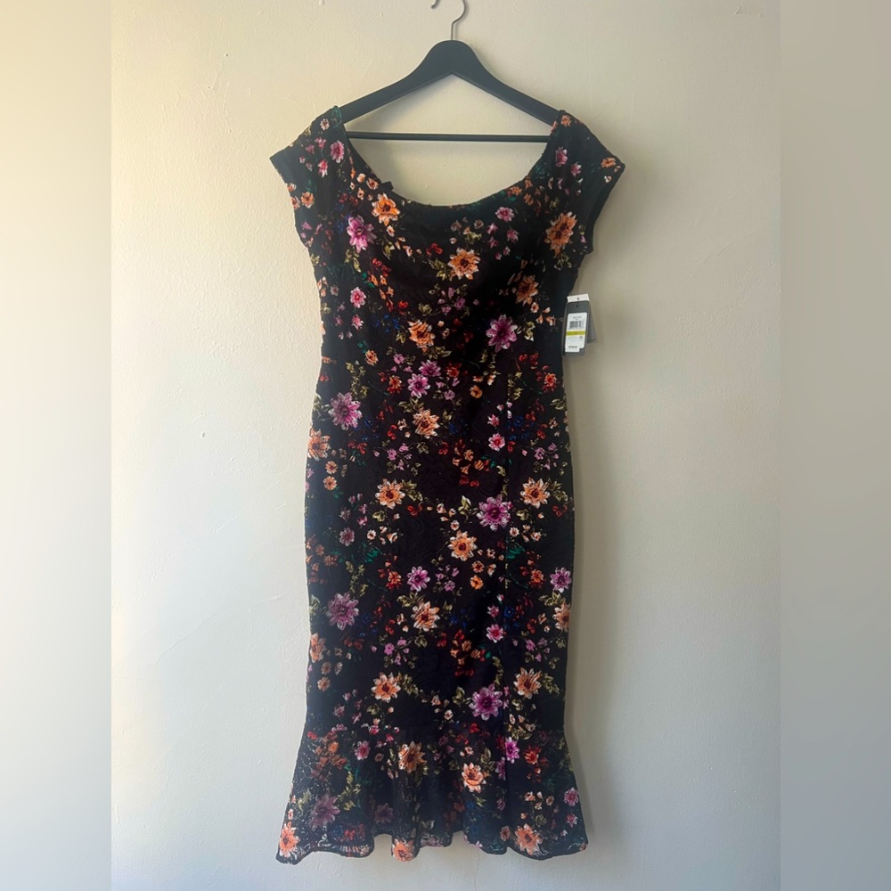 GUESS brand floral off the shoulder dress